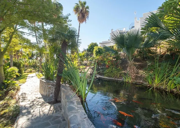 New With Sea View, Big Terrace & Pools * Nerja