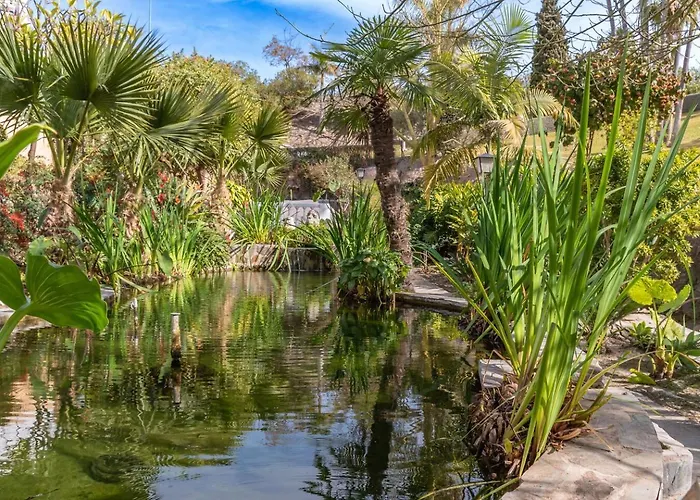 New With Sea View, Big Terrace & Pools *