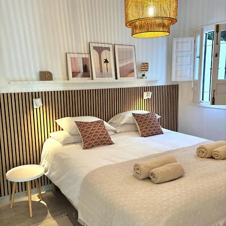 New With Sea View, Big Terrace & Pools