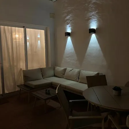 アパート New With Sea View, Big Terrace & Pools *